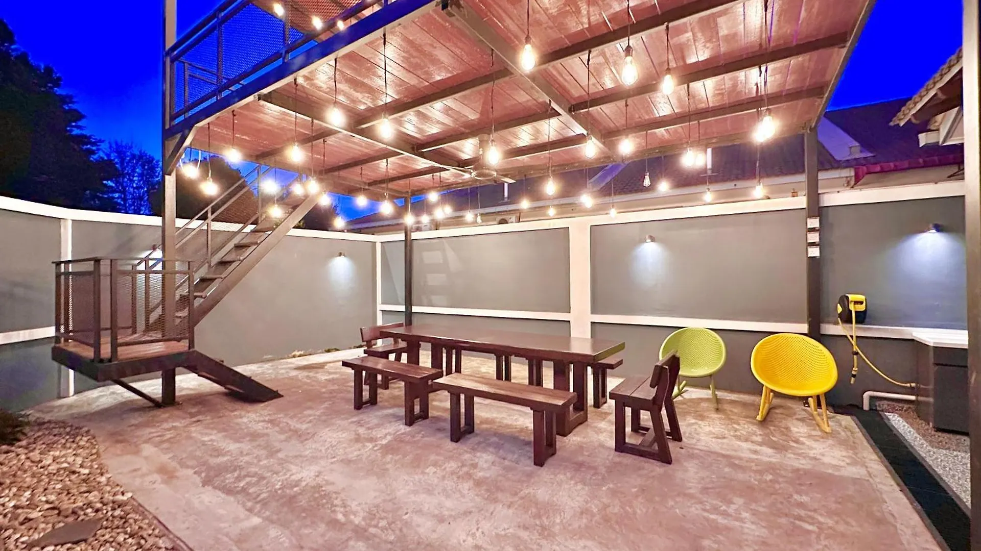 Mount Austin Landed Homestay 16Pax Karaoke Jacuzzi Bbq By Stayrene Johor Bahru Prázdninový dům